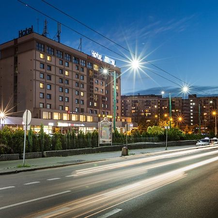 Hotel Tychy Eksteriør billede