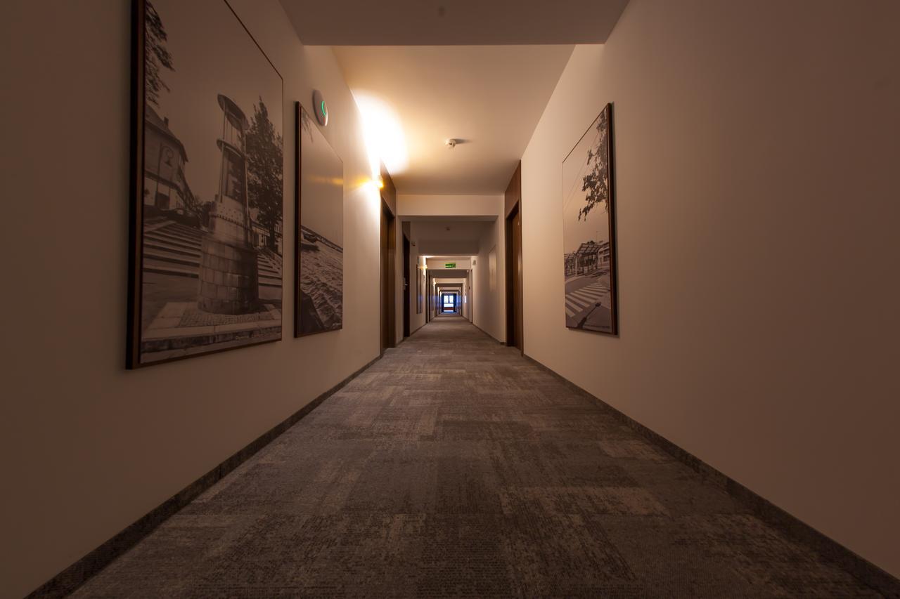 Hotel Tychy Eksteriør billede