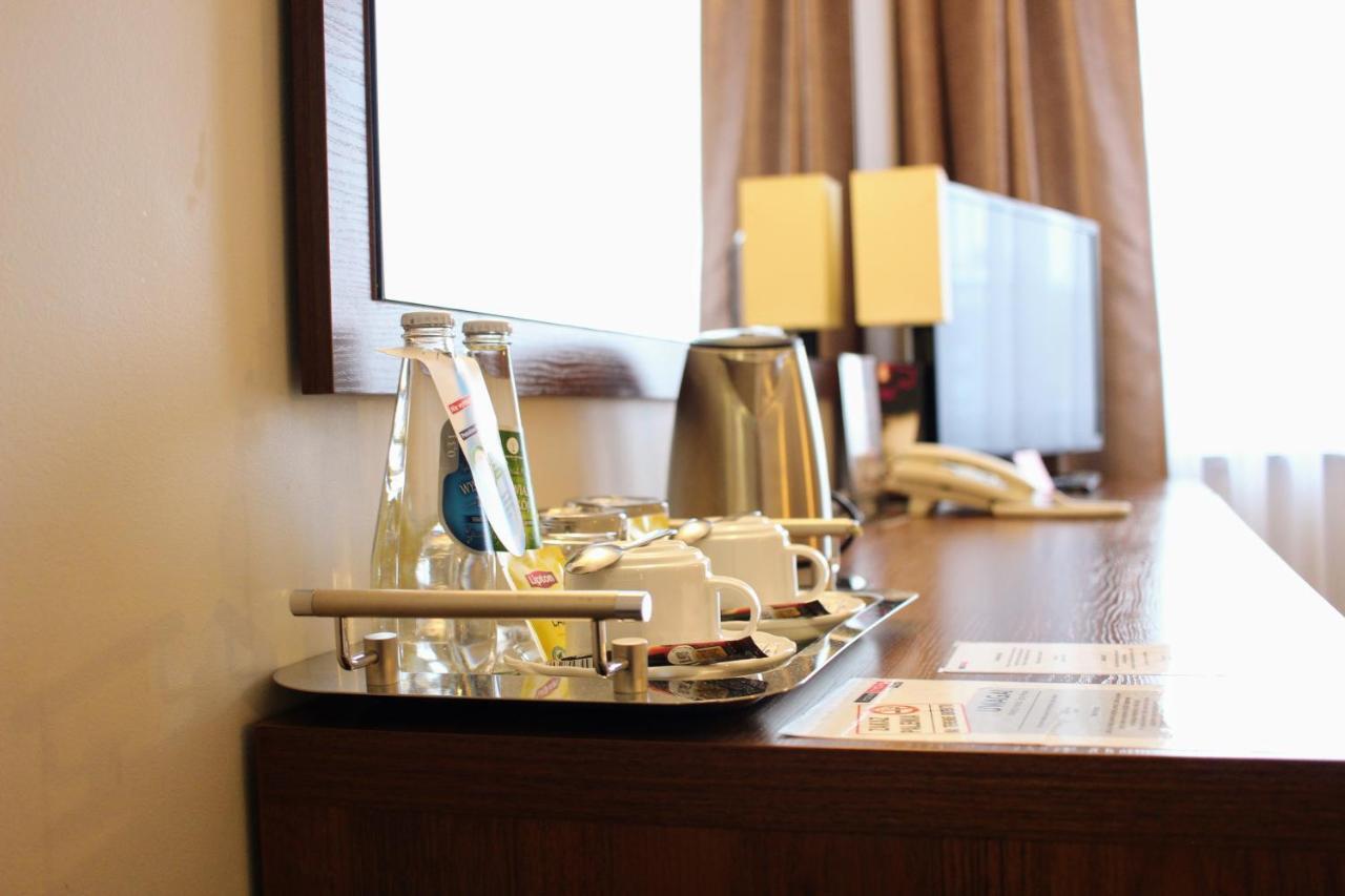 Hotel Tychy Eksteriør billede